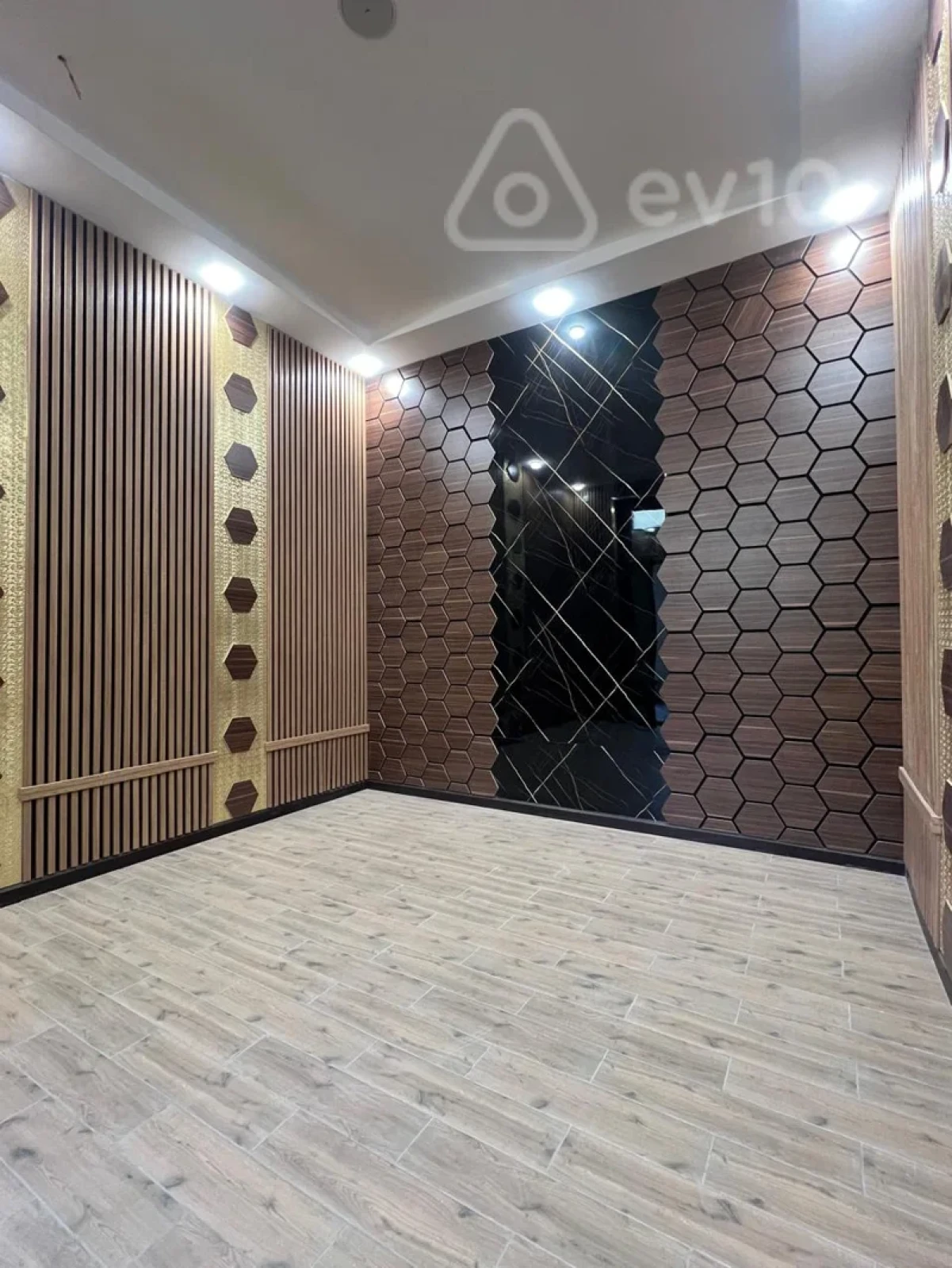 Kirayə verilir mənzil 1250 m²