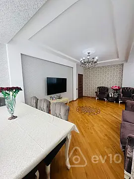 Satılır 4 otaqlı yeni tikili 150 m² — Bakı, Nizami 4 otaq 150.00 m²