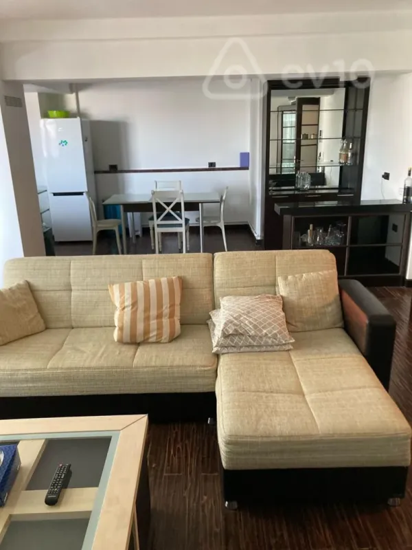 Satılır 3 otaqlı yeni tikili 130 m²