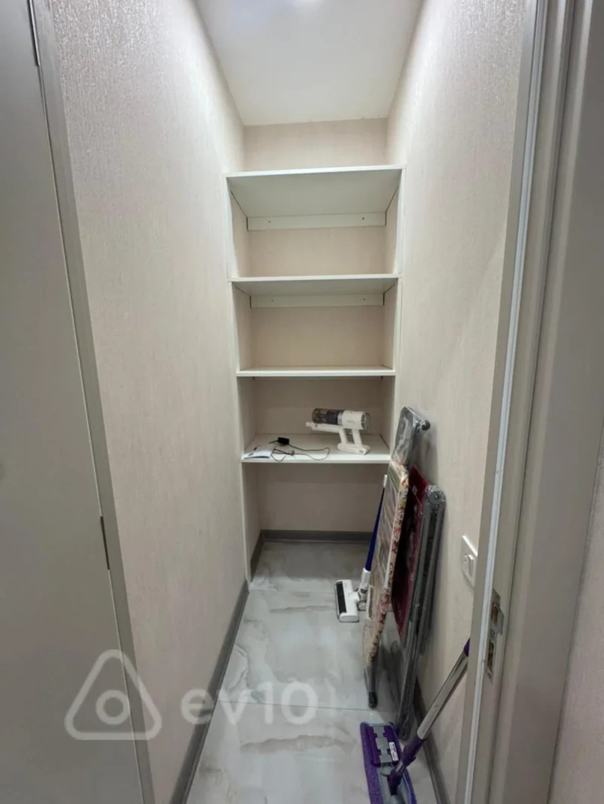 Kirayə verilir 2 otaqlı yeni tikili 60 m²