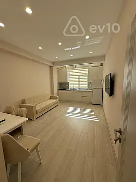 Kirayə verilir 2 otaqlı yeni tikili 60 m²