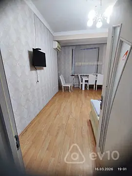 Kirayə verilir 2 otaqlı yeni tikili 60 m²