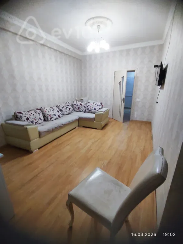 Kirayə verilir 2 otaqlı yeni tikili 60 m²