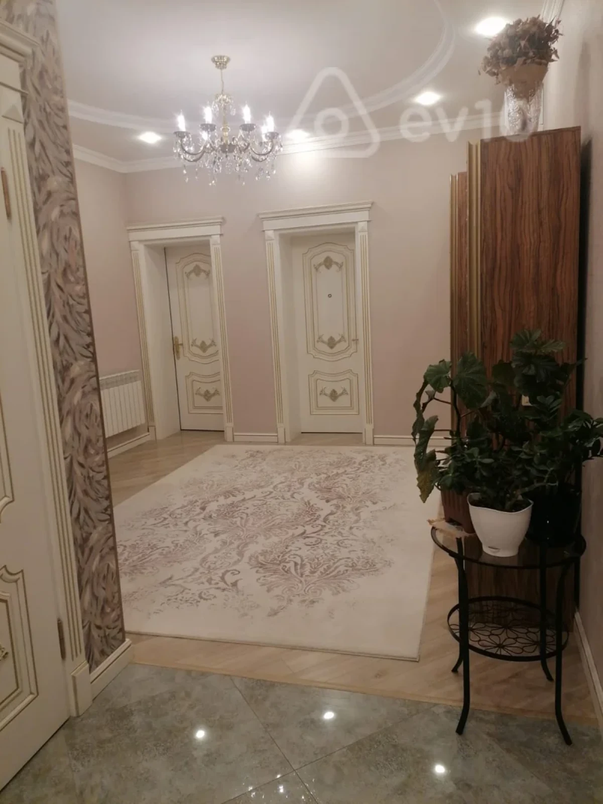 Kirayə verilir 2 otaqlı yeni tikili 100 m²