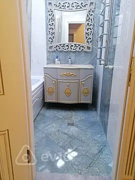 Kirayə verilir 2 otaqlı yeni tikili 100 m²