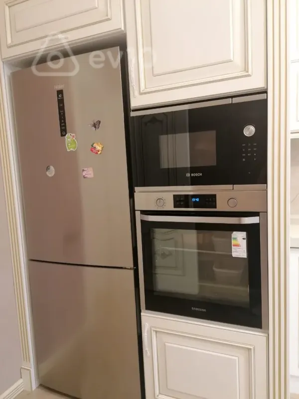 Kirayə verilir 2 otaqlı yeni tikili 100 m²