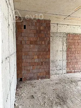 Satılır 3 otaqlı yeni tikili 90 m²