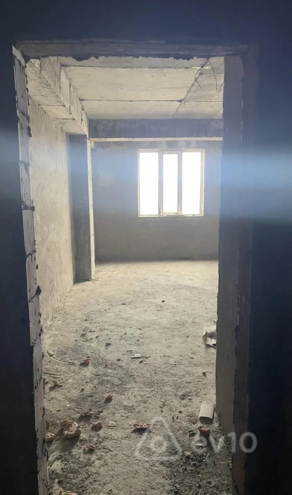 Satılır 2 otaqlı yeni tikili 81 m²