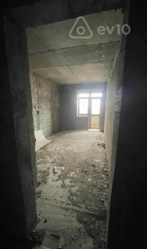 Satılır 2 otaqlı yeni tikili 81 m²