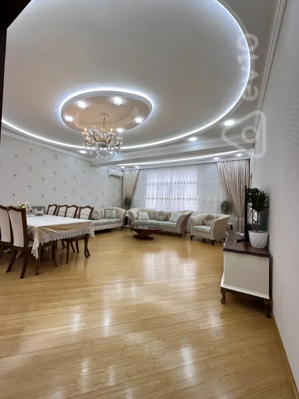 Satılır 4 otaqlı yeni tikili 183 m²