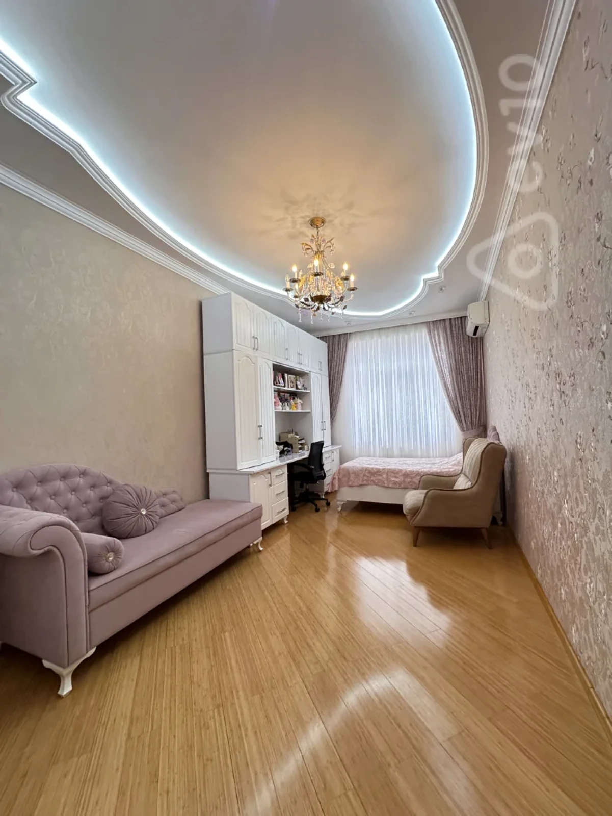 Satılır 4 otaqlı yeni tikili 183 m²