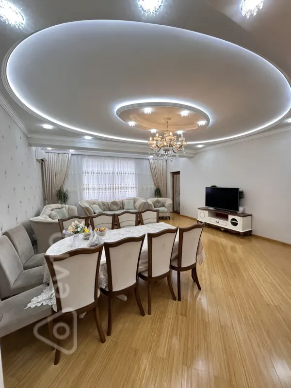 Satılır 4 otaqlı yeni tikili 183 m²