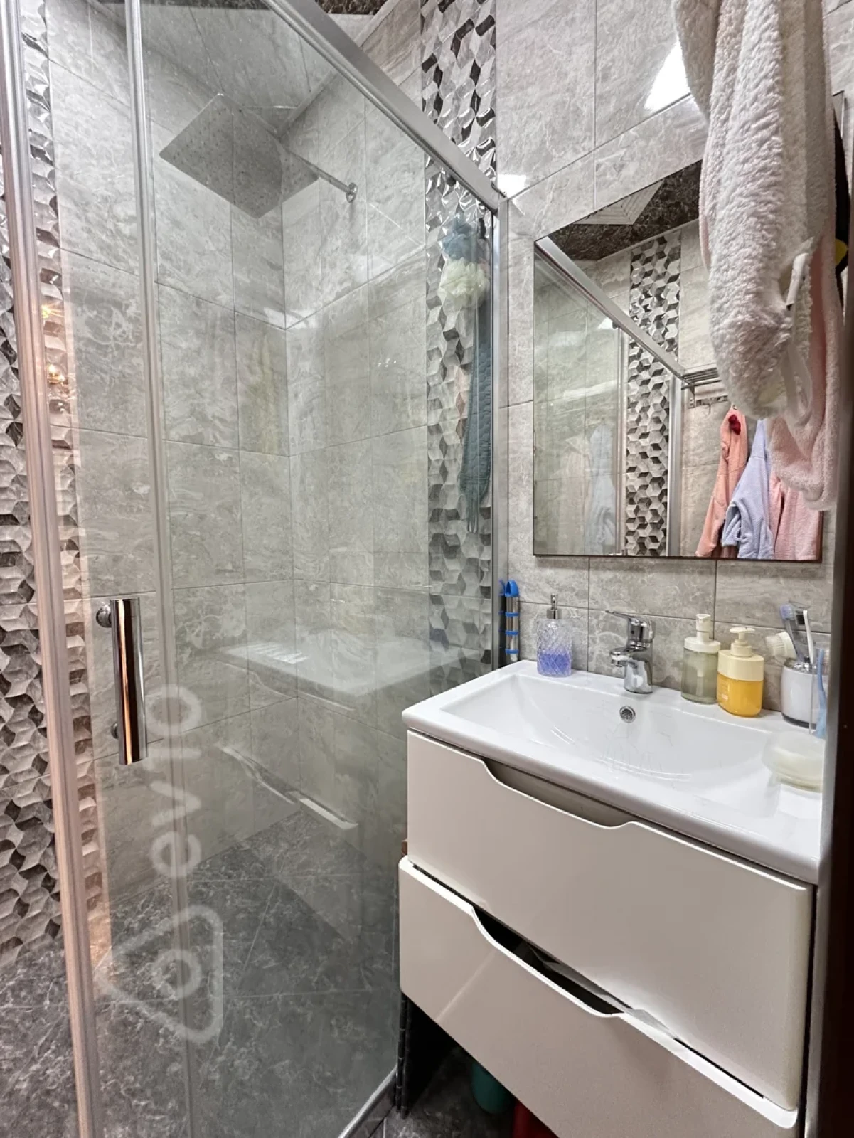 Satılır 4 otaqlı yeni tikili 183 m²