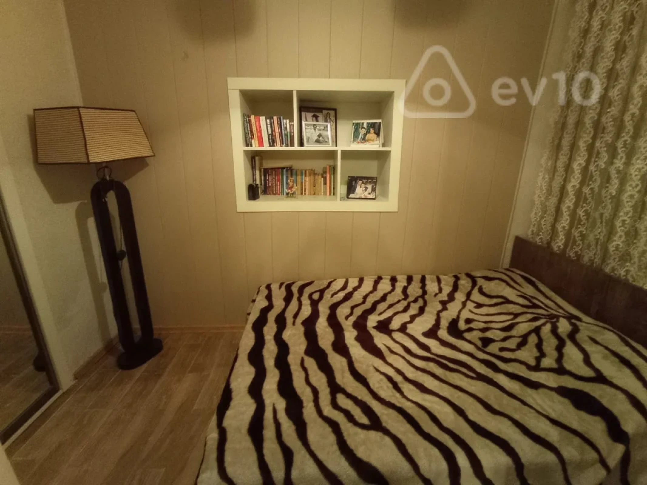 Satılır mənzil 70 m²