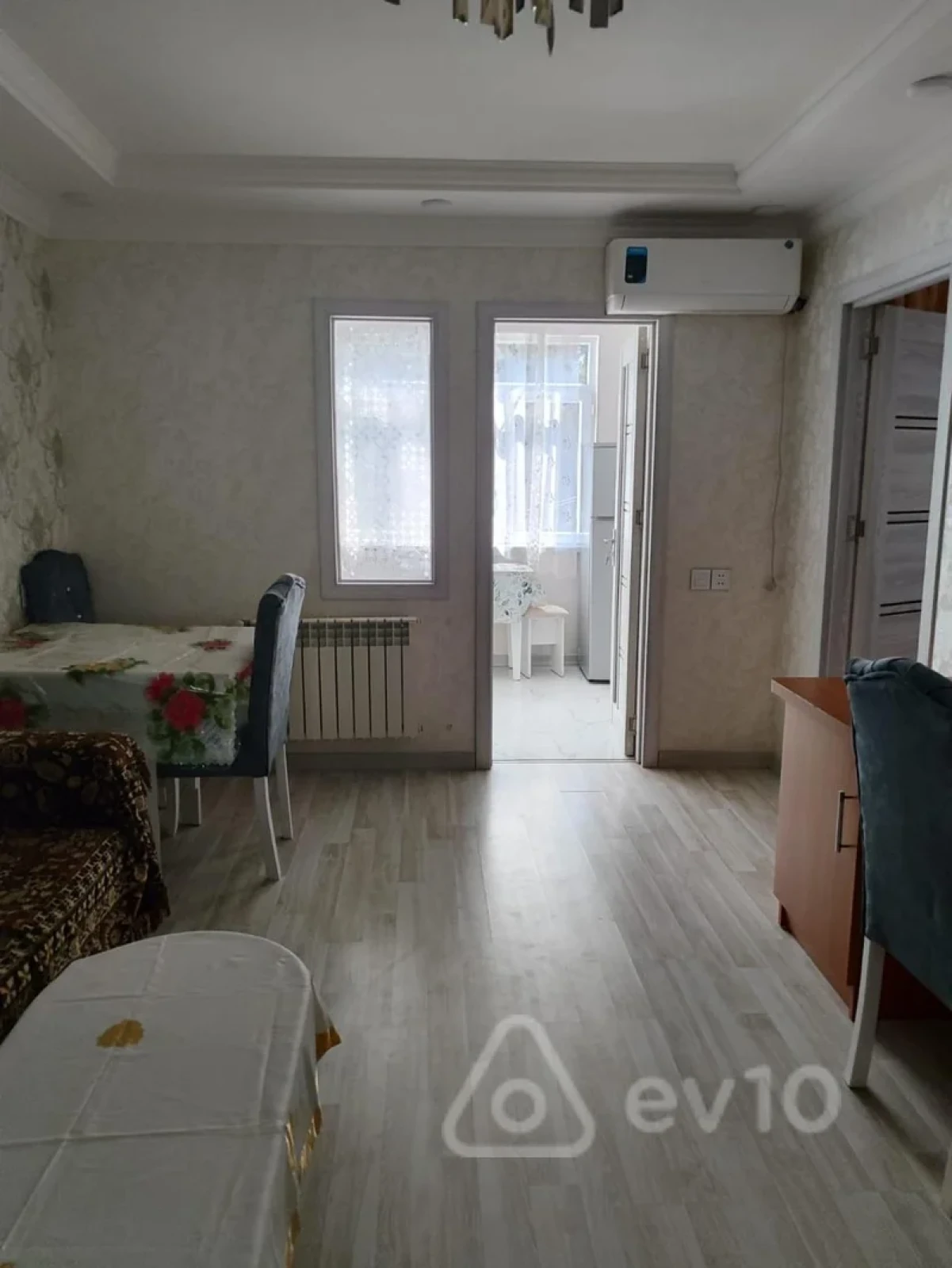Kirayə verilir 2 otaqlı yeni tikili 60 m²