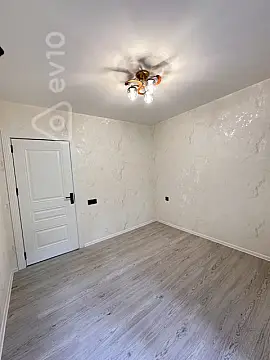 Satılır 3 otaqlı köhnə tikili 65 m²