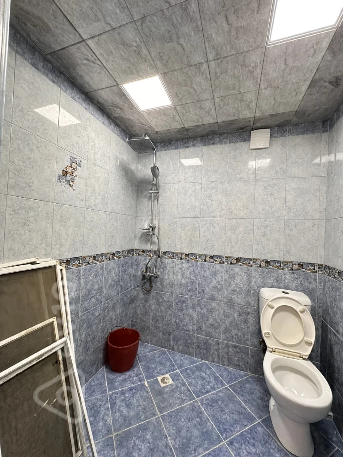 Satılır 3 otaqlı köhnə tikili 65 m²