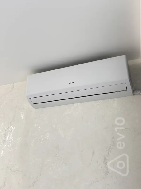 Satılır 3 otaqlı köhnə tikili 65 m²