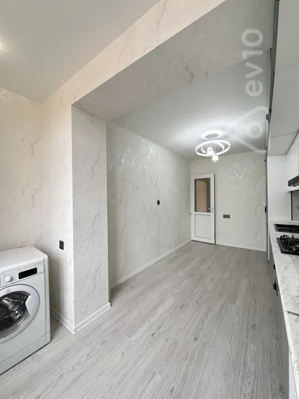 Satılır 3 otaqlı köhnə tikili 65 m²