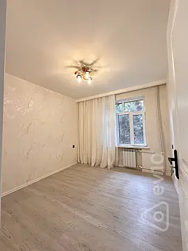 Satılır 3 otaqlı köhnə tikili 65 m²