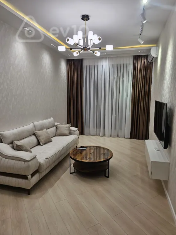 Kirayə verilir 2 otaqlı yeni tikili 56 m²