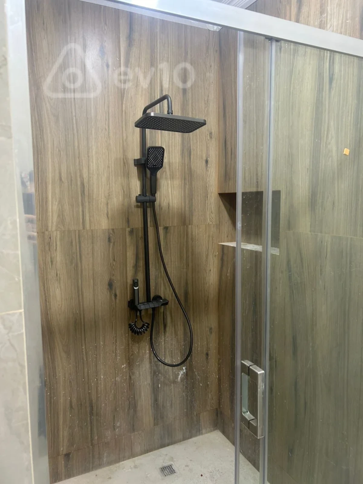 Kirayə verilir 3 otaqlı yeni tikili 90 m²