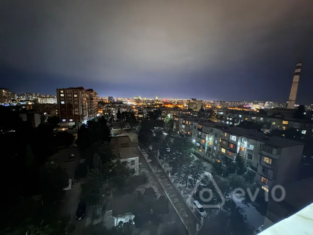 Kirayə verilir 4 otaqlı yeni tikili 180 m²