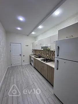Satılır 3 otaqlı yeni tikili 88 m²