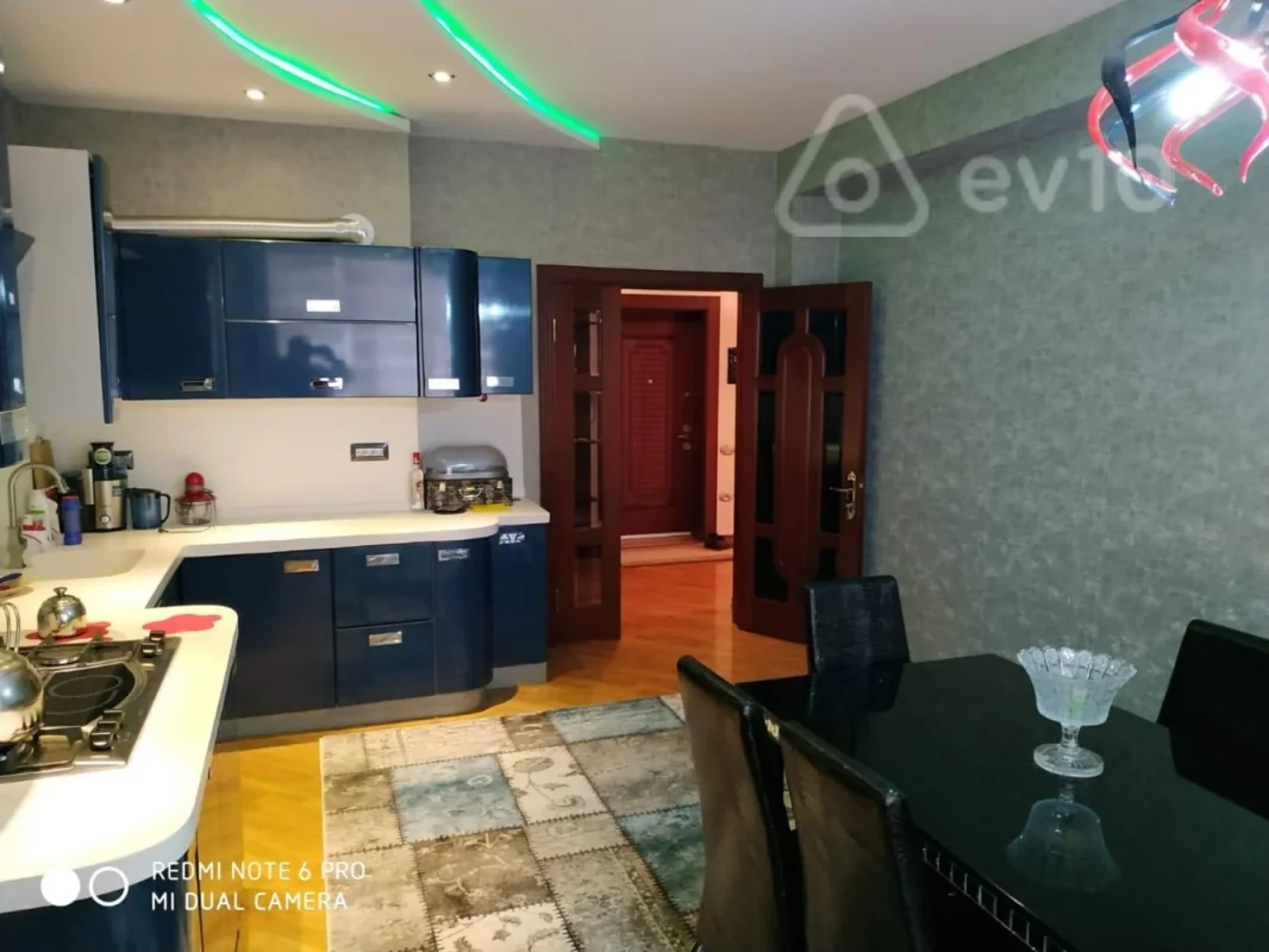 Kirayə verilir 3 otaqlı yeni tikili 105 m²