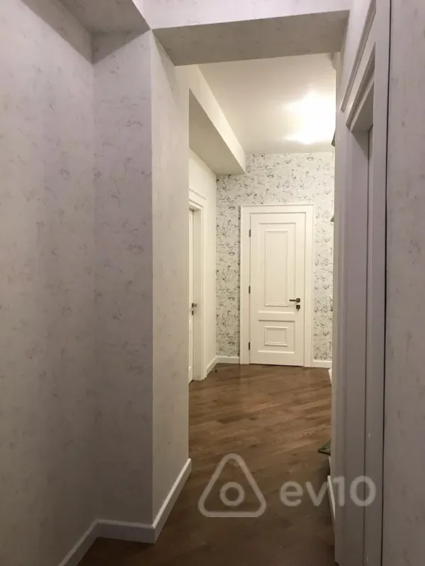 Satılır 3 otaqlı yeni tikili 105 m²