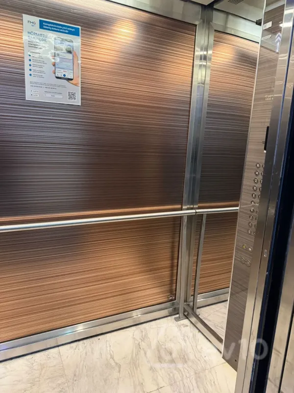 Satılır 3 otaqlı yeni tikili 105 m²