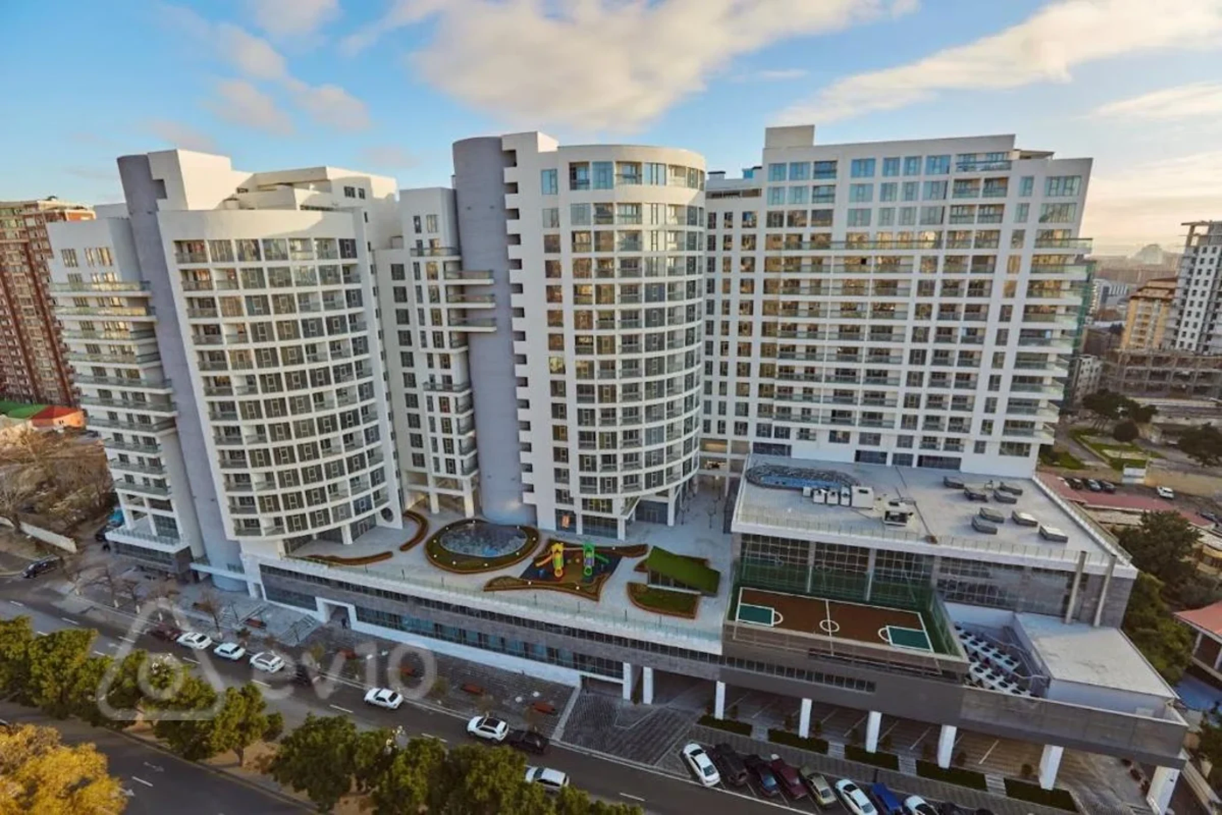 Satılır 3 otaqlı yeni tikili 105 m²