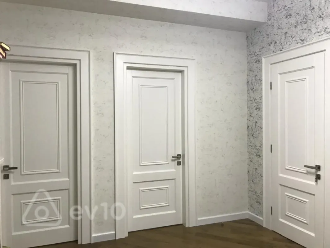 Satılır 3 otaqlı yeni tikili 105 m²