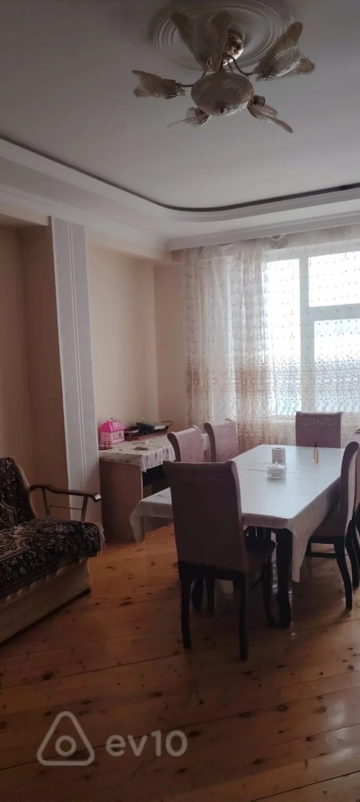 Kirayə verilir 2 otaqlı yeni tikili 80 m²