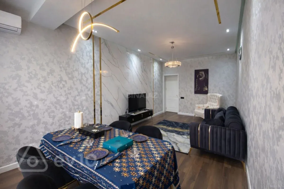 Kirayə verilir 2 otaqlı yeni tikili 73 m²