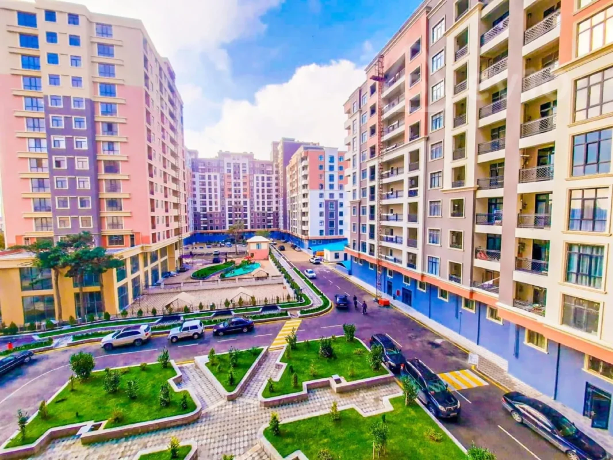 Kirayə verilir 3 otaqlı yeni tikili 75 m²