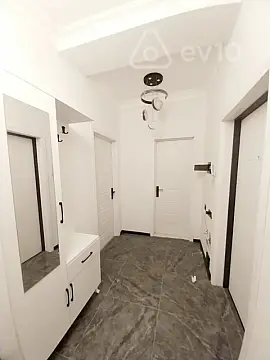 Kirayə verilir 3 otaqlı yeni tikili 75 m²