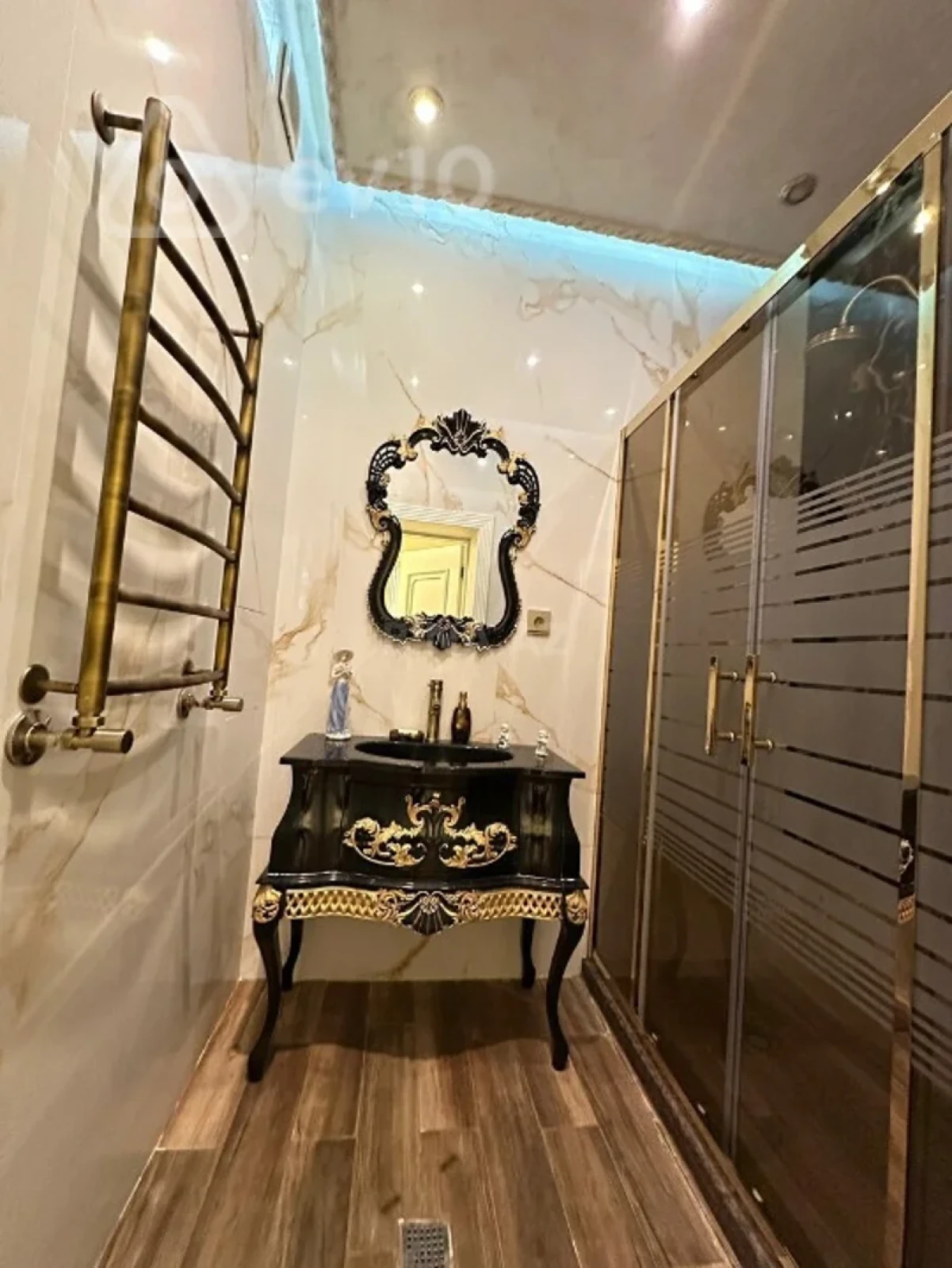 Satılır 2 otaqlı yeni tikili 75 m²