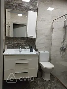 Satılır 2 otaqlı yeni tikili 75 m²