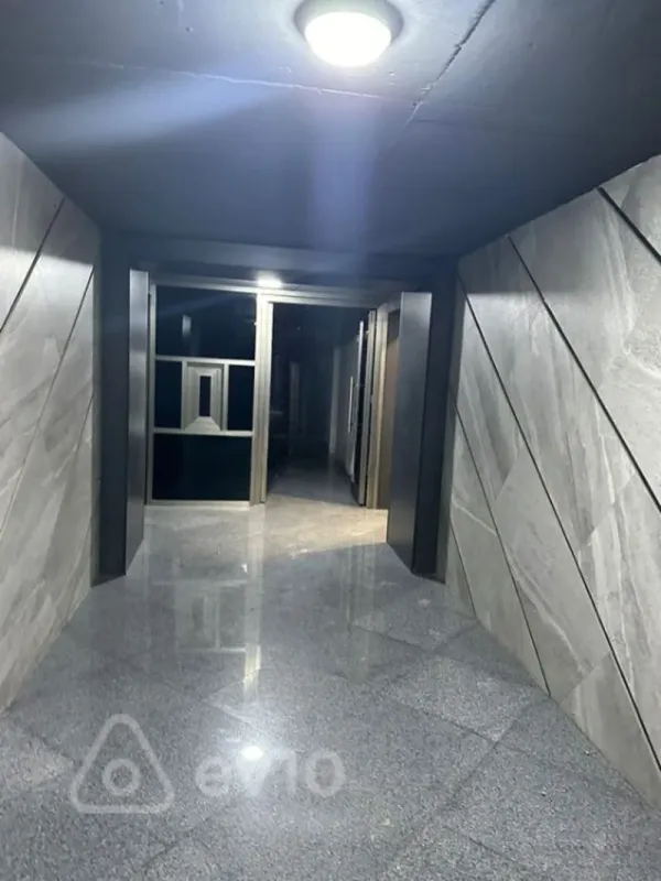 Satılır 2 otaqlı yeni tikili 75 m²