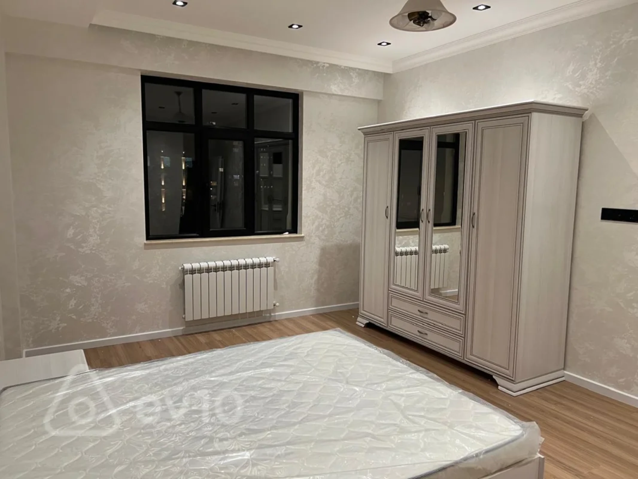 Kirayə verilir 3 otaqlı yeni tikili 115 m²