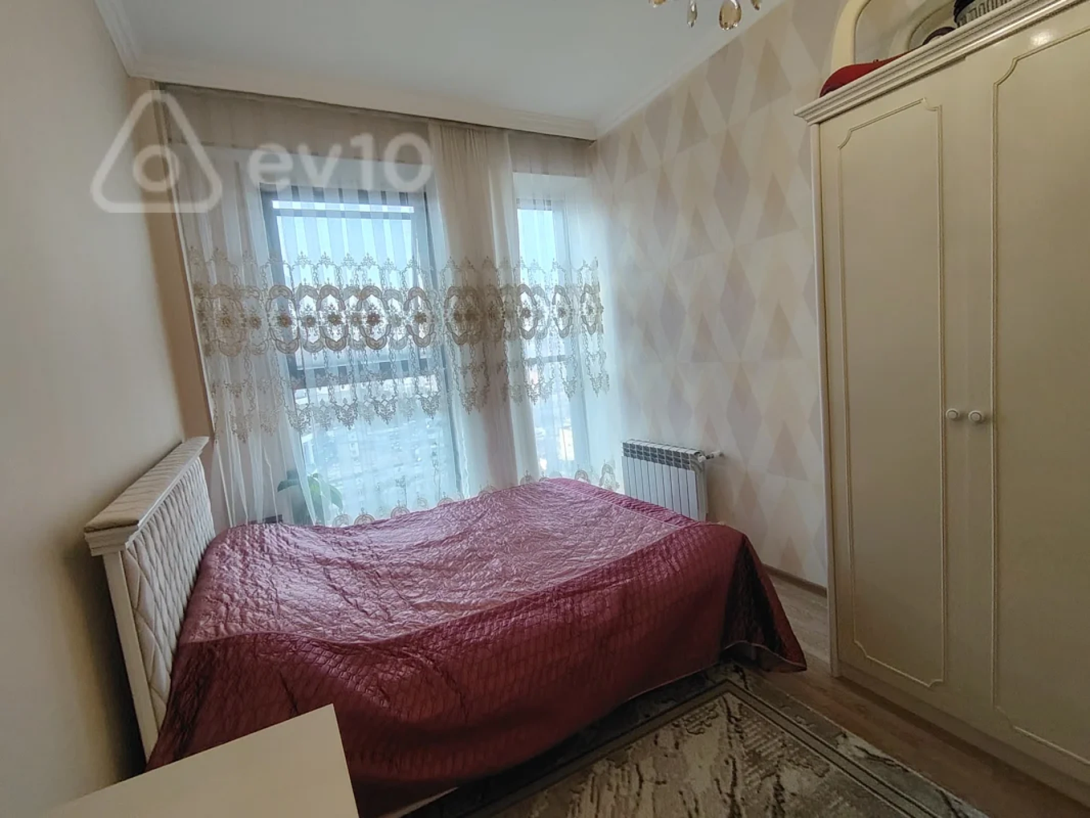 Satılır 3 otaqlı yeni tikili 110 m²