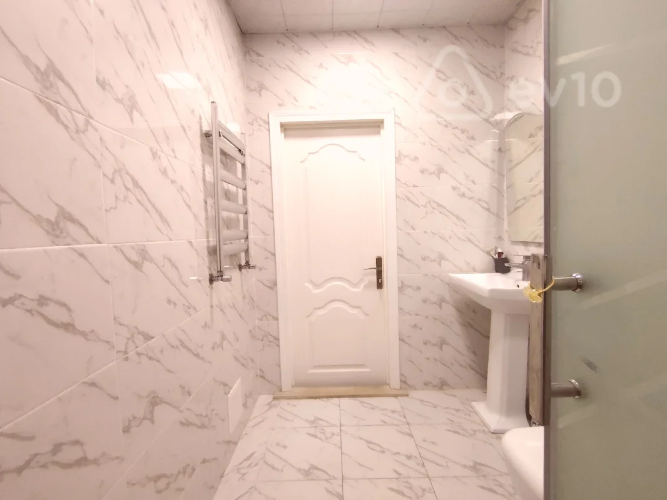 Satılır 3 otaqlı yeni tikili 110 m²