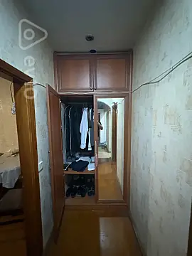 Kirayə verilir 2 otaqlı köhnə tikili 55 m²