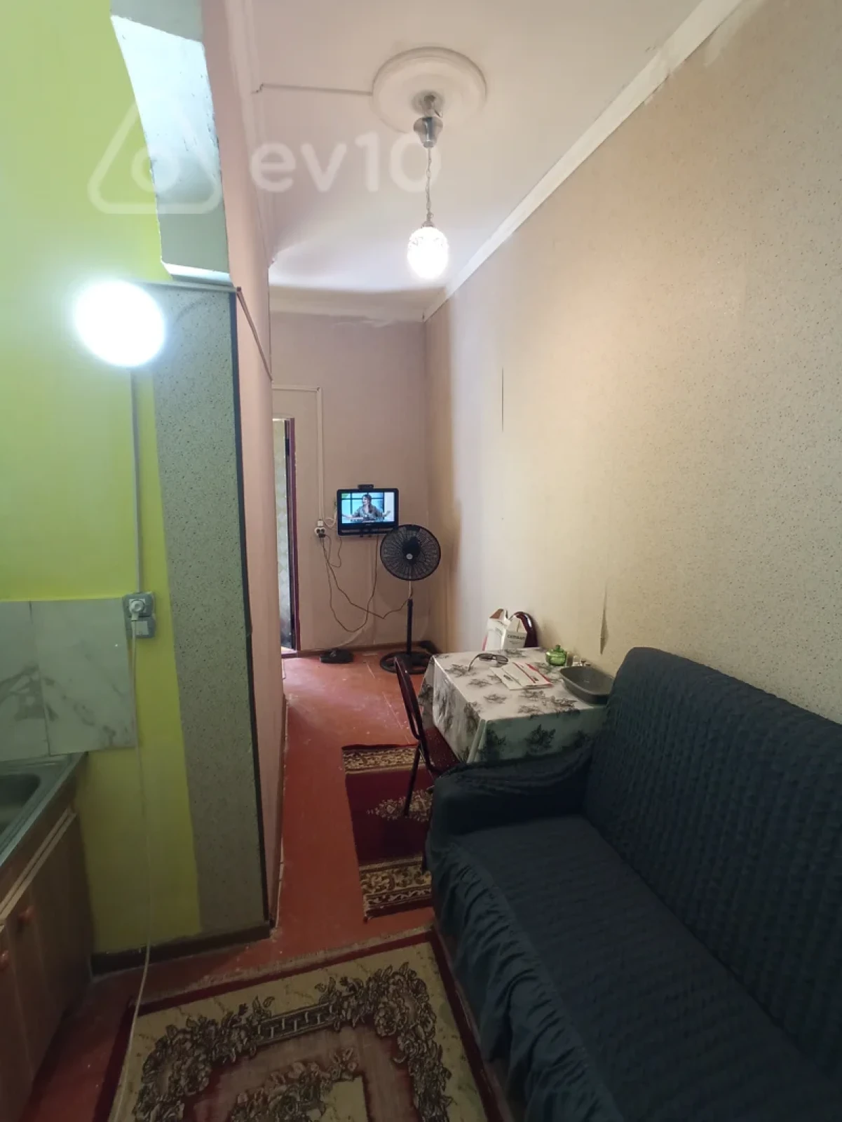 Satılır 1 otaqlı həyət evi 15 m²
