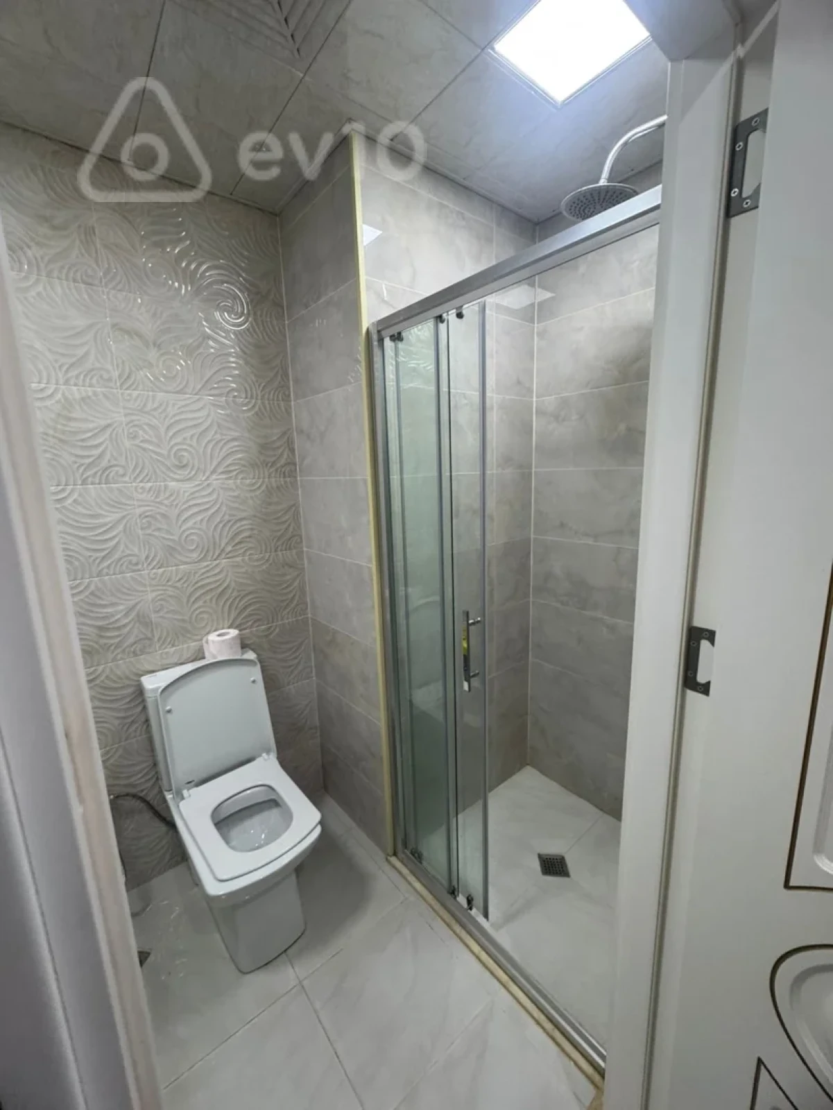 Kirayə verilir 2 otaqlı yeni tikili 55 m²