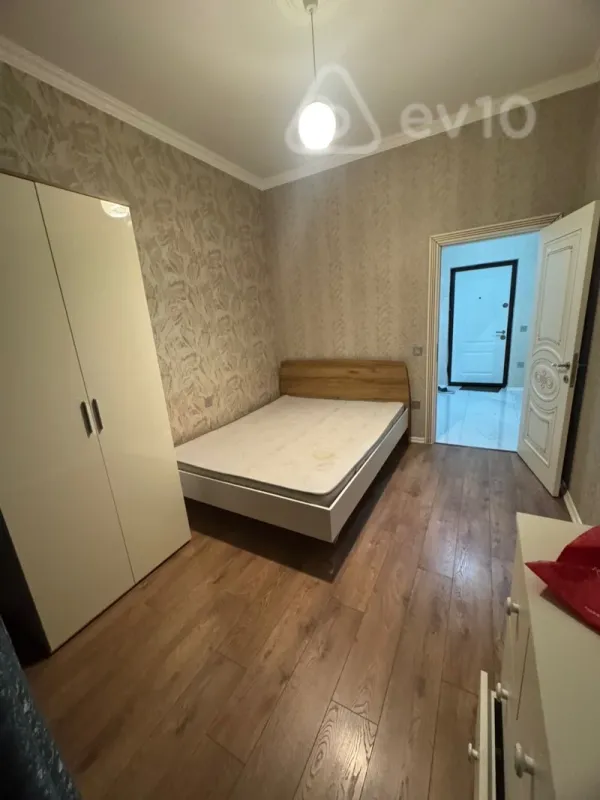 Kirayə verilir 2 otaqlı yeni tikili 55 m²