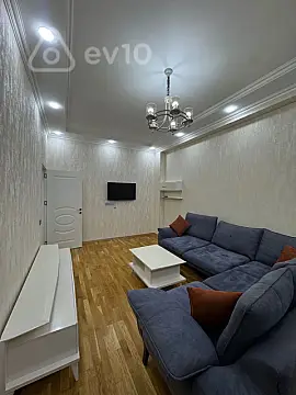 Kirayə verilir 2 otaqlı yeni tikili 68 m²
