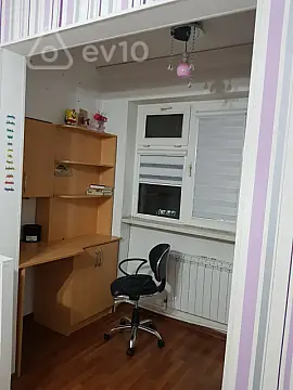 Kirayə verilir 3 otaqlı köhnə tikili 75 m²