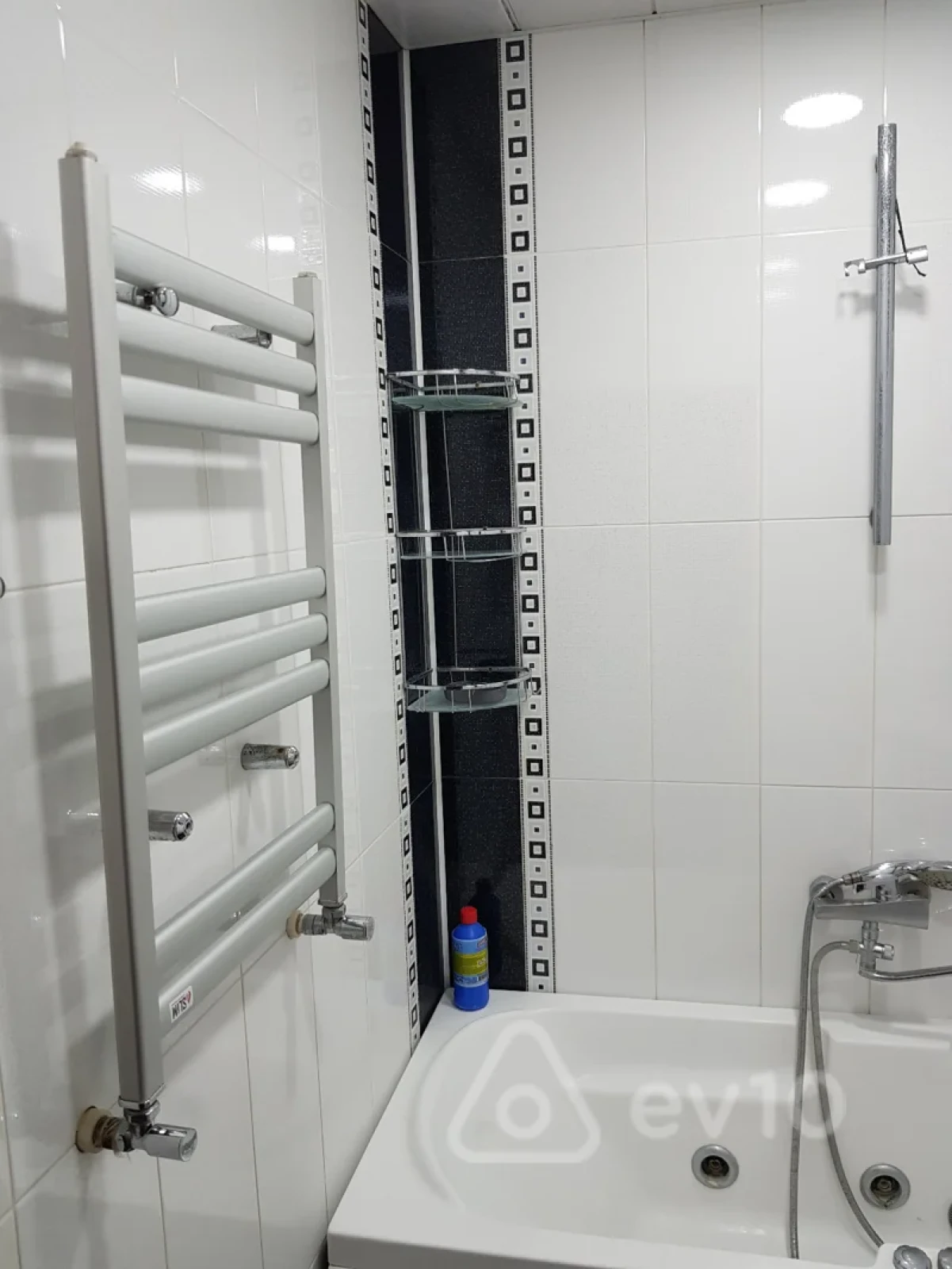 Kirayə verilir 3 otaqlı köhnə tikili 75 m²